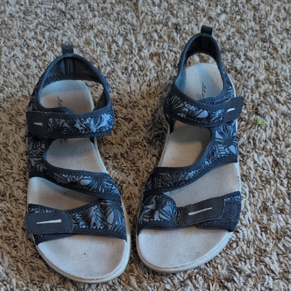 Easy Spirit Women Navy Floral Sandals Wide